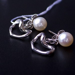 Серьги с жемчугом "Сердечки